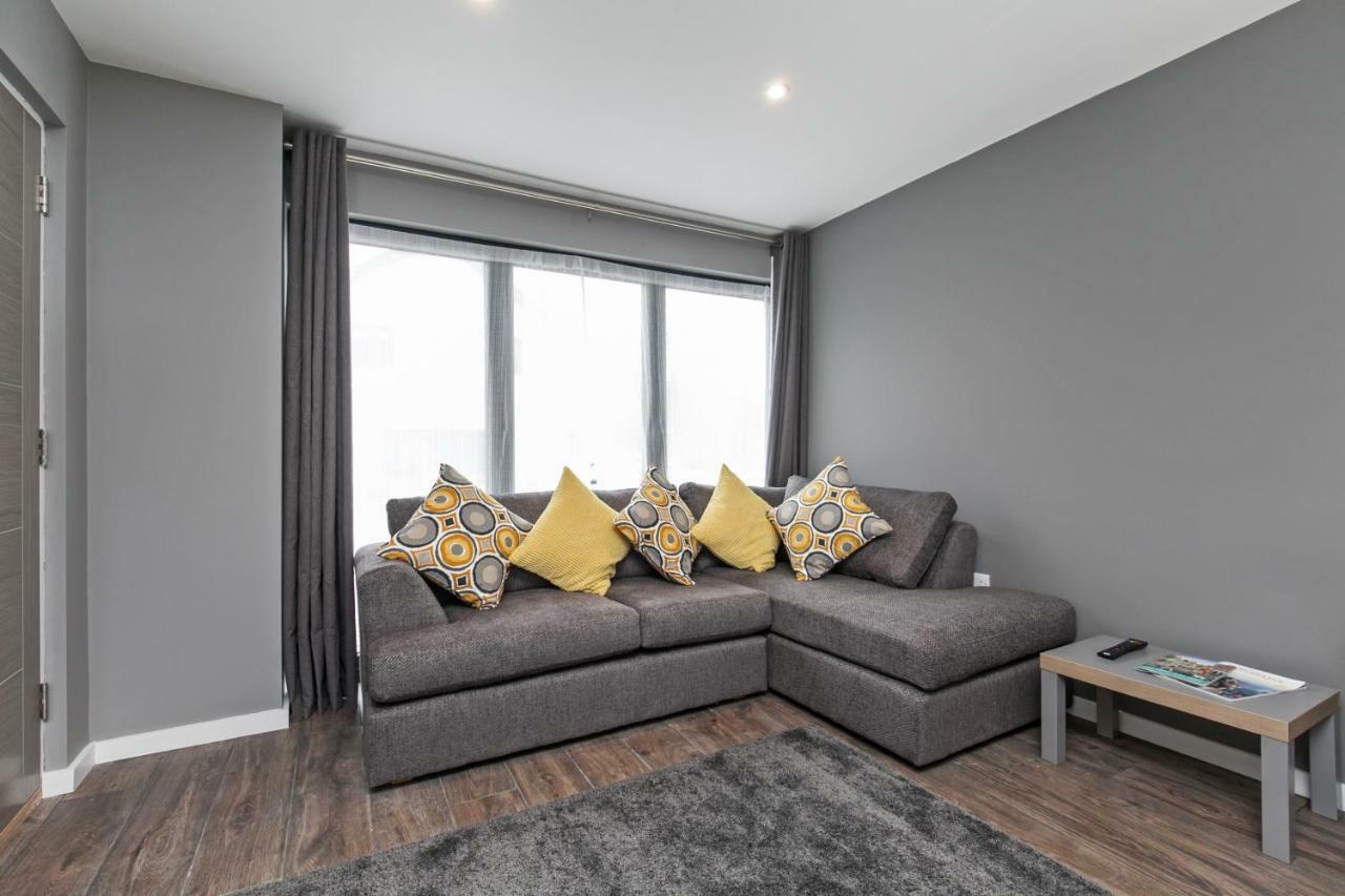 Apartamento Paddock Drive Winchester Exterior foto