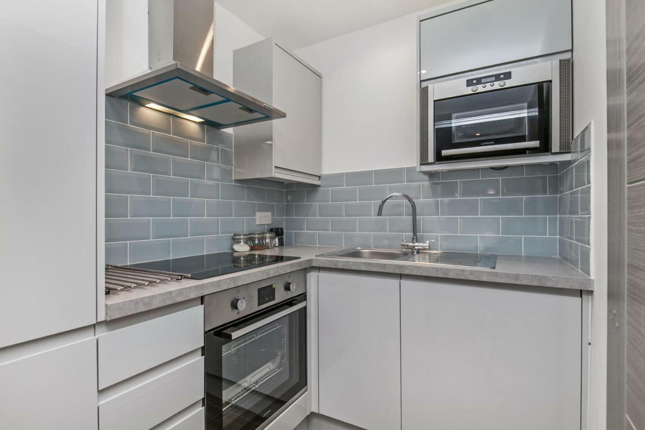 Apartamento Paddock Drive Winchester Exterior foto